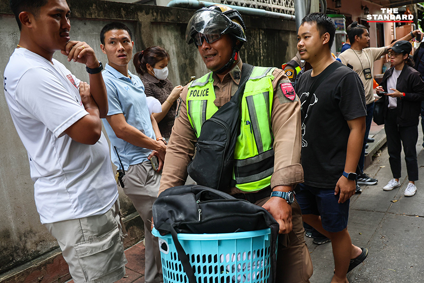 ดินทรุดตัวหน้าวชิรพยาบาล