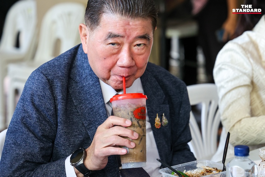 'ภูมิธรรม​-ชูศักดิ์​-จิราพร​' ร่วมรับประทาน​อาหารสื่อทำเนียบ