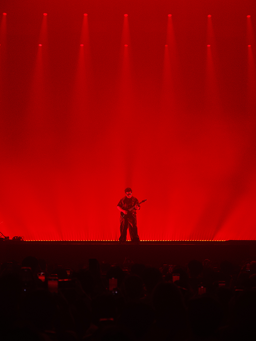 MIRRR DAYDREAMING THE 1ST CONCERT