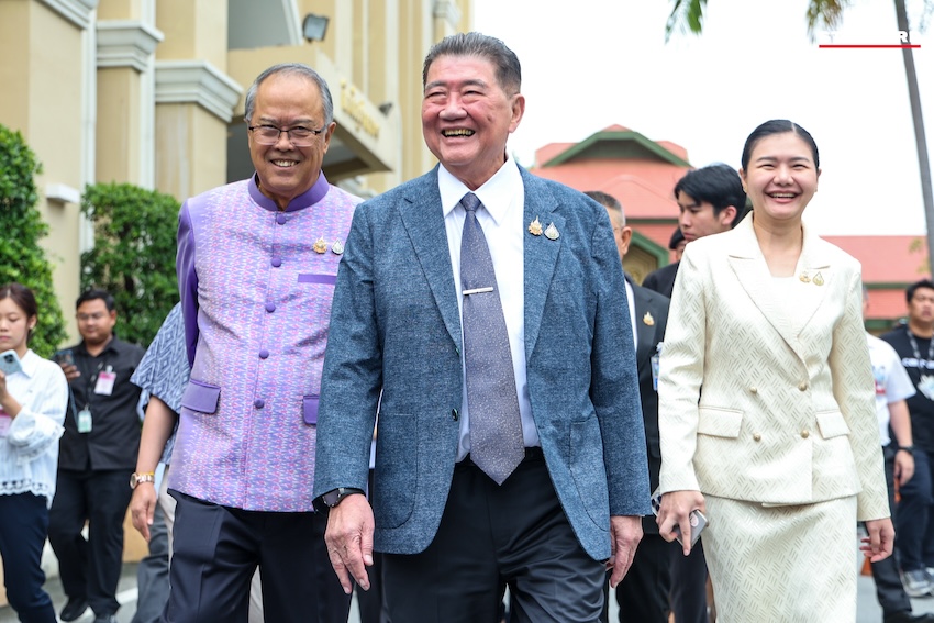 'ภูมิธรรม​-ชูศักดิ์​-จิราพร​' ร่วมรับประทาน​อาหารสื่อทำเนียบ