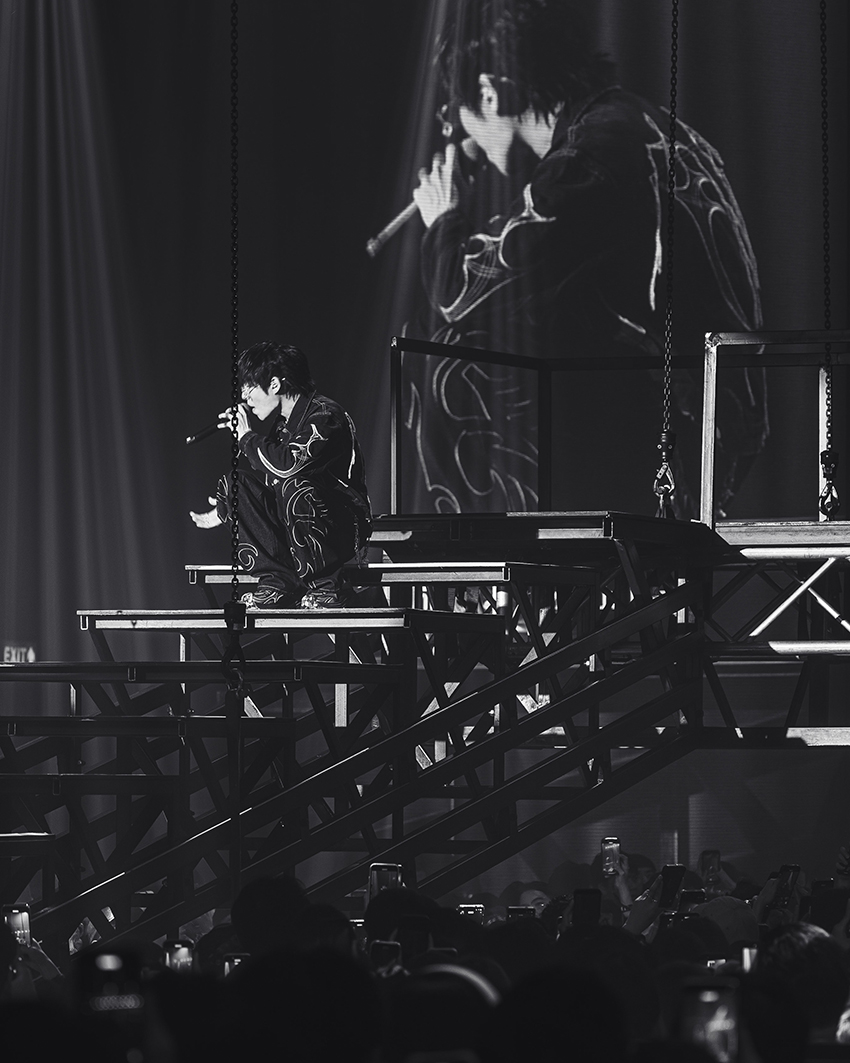 MIRRR DAYDREAMING THE 1ST CONCERT