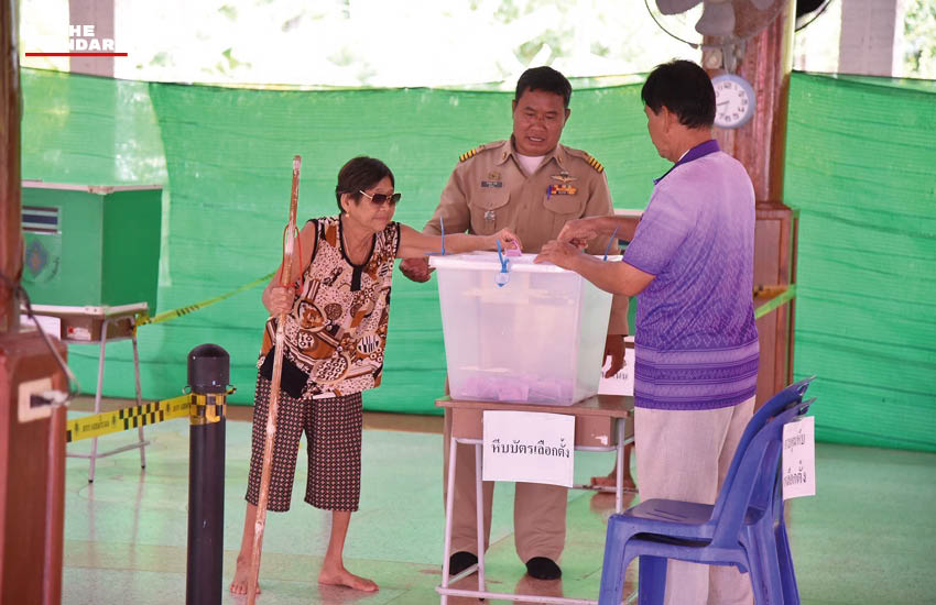 คึกคักเปิดหีบเลือกตั้งซ่อม สส. ศรีสะเกษ เขต 5 เลขา กกต. ตรวจความเรียบร้อย
