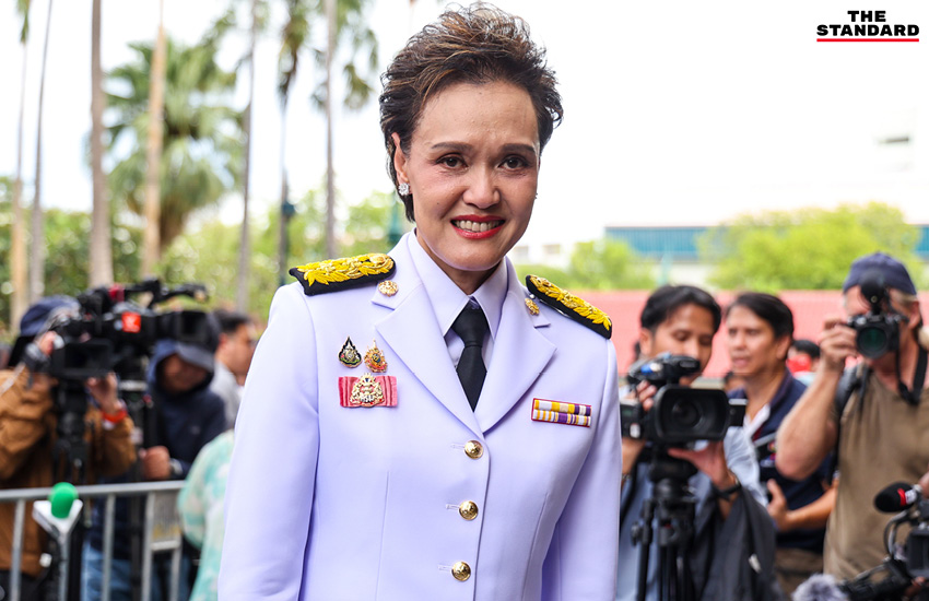 เปิดภาพ ‘ครม.อนุทิน 1’ หน้าตึกไทยคู่ฟ้า 