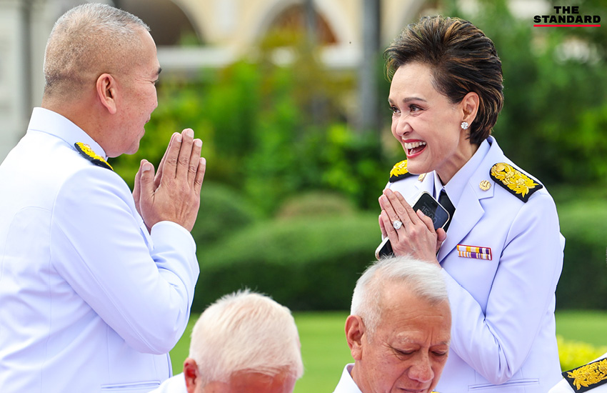 เปิดภาพ ‘ครม.อนุทิน 1’ หน้าตึกไทยคู่ฟ้า 