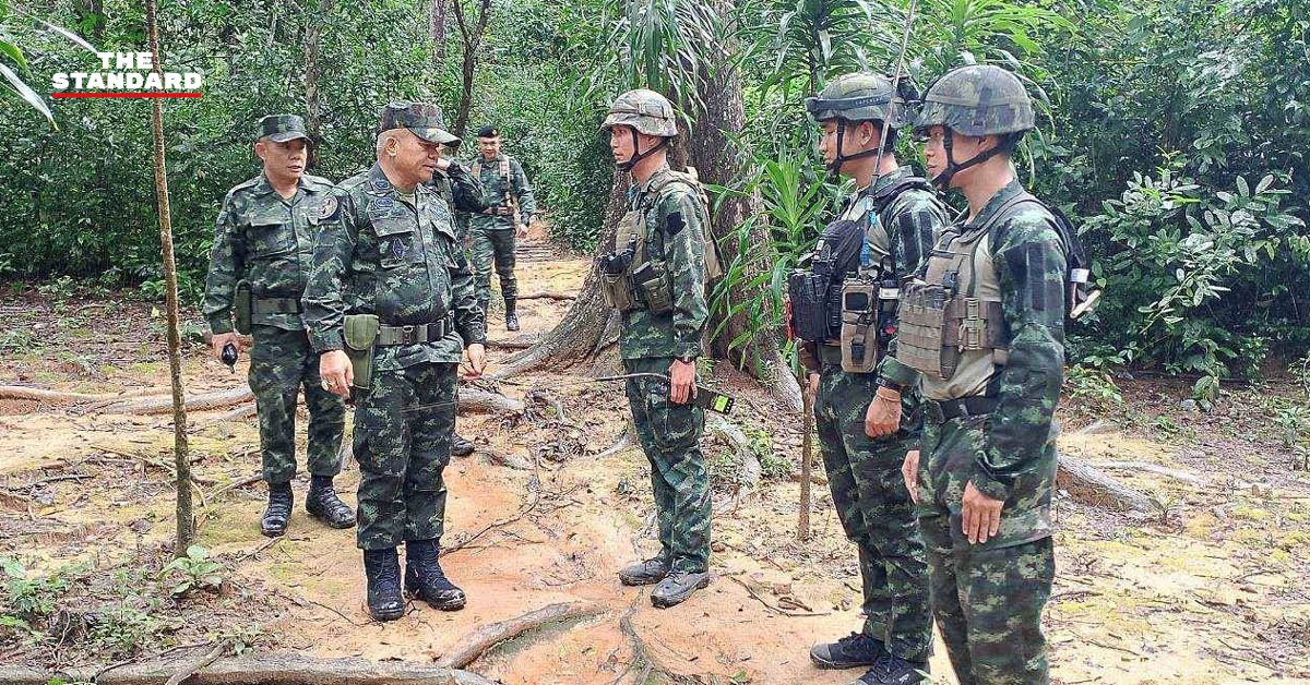 army-inspection-phu-makhuea-supplies-sufficient