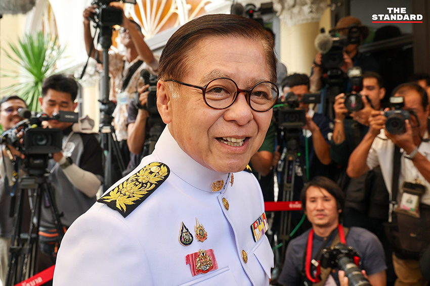 ครม.อนุทิน 1 เข้าทำเนียบรัฐบาลครั้งแรก ก่อนเข้าเฝ้าฯ ถวายสัตย์