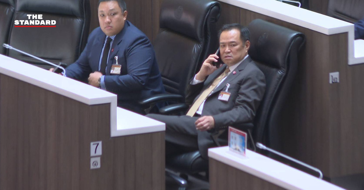 อนุทิน ชาญวีรกูล นายกรัฐมนตรี เดินทางเข้า สภา