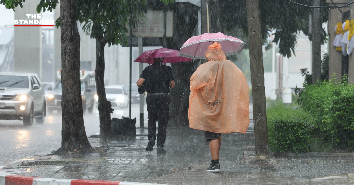 bualoi-storm-weakens-heavy-rain-flash-flood