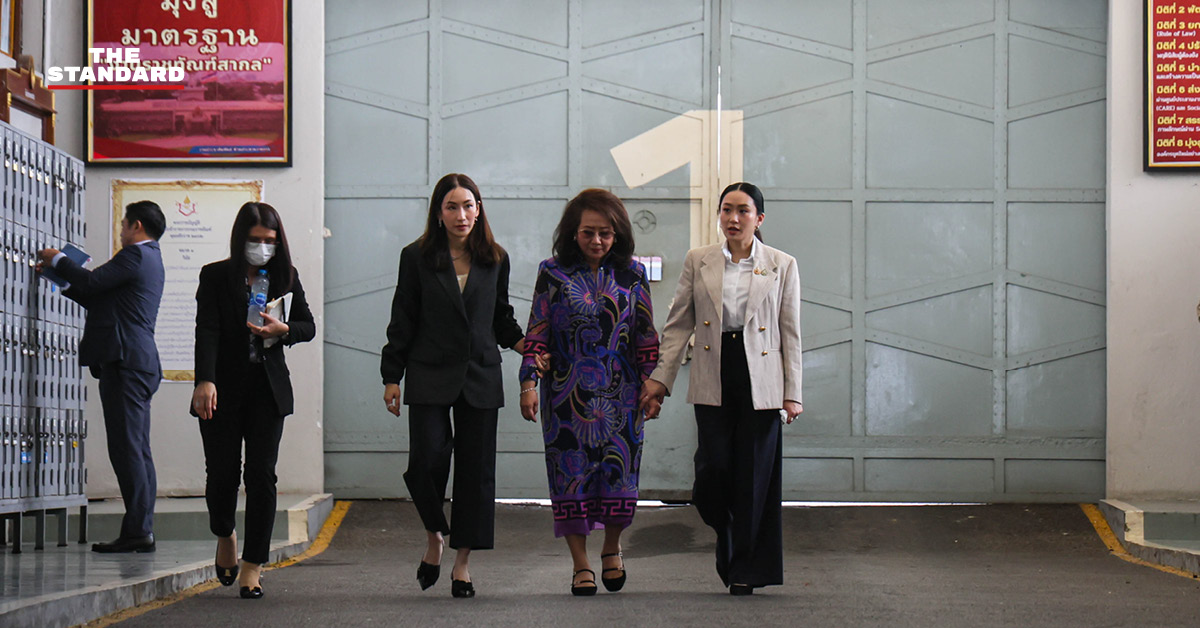 nattawut-thaksin-family-prison-visit