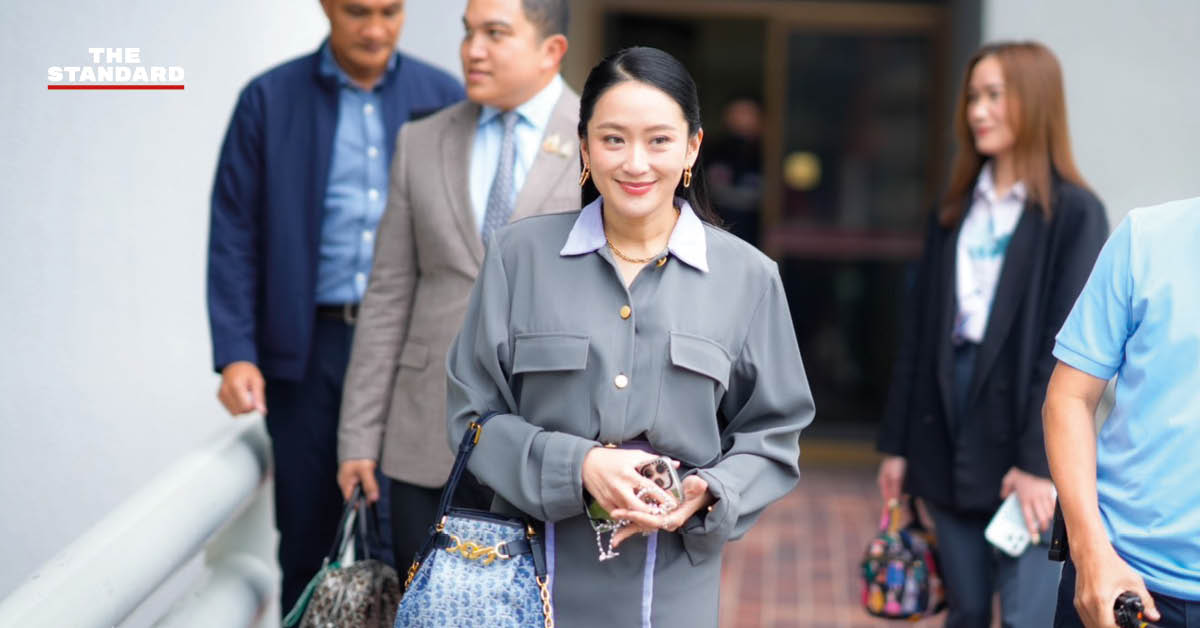 paetongtarn-thaksin-visit