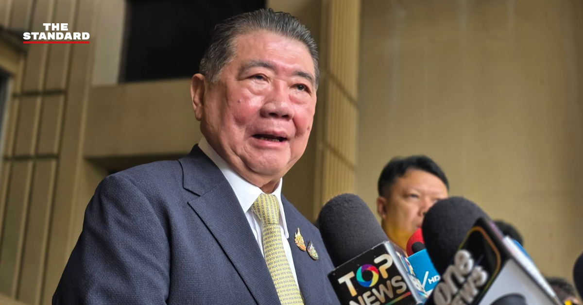 phumtham-parit-political-debate