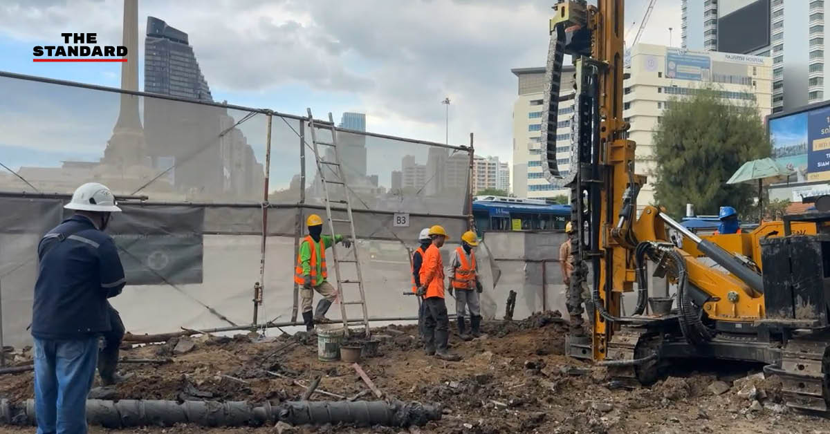 rajavithi-skywalk-construction