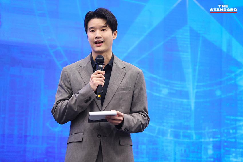 อนุทิน ชาญวีรกูล นายกรัฐมนตรีและรัฐมนตรีว่าการกระทรวงมหาดไทย ขณะกล่าวปาฐกถาที่ TIJ