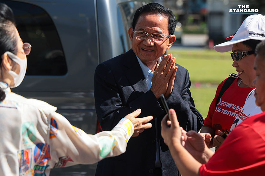 สมชายและเยาวภา วงศ์สวัสดิ์