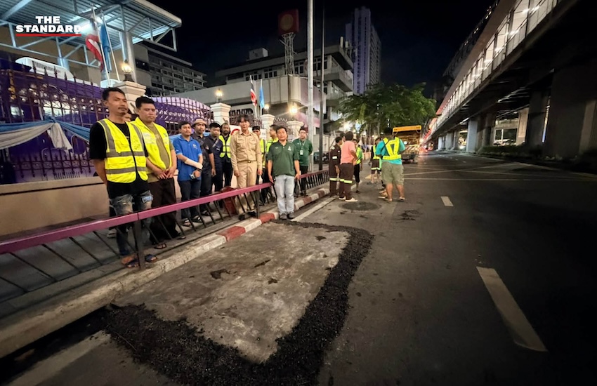 พบหลุมบนถนนพระรามที่ 1 ย่านปทุมวัน