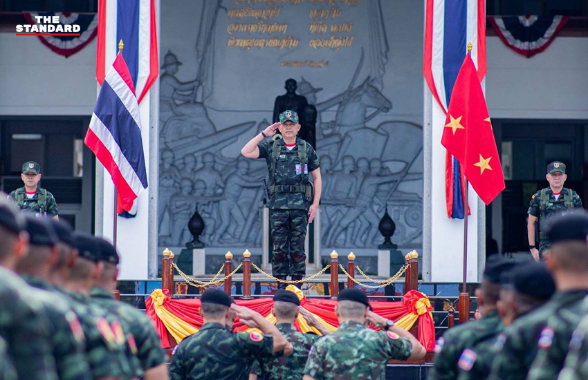 พิธีส่งกำลังพลกองทัพบก