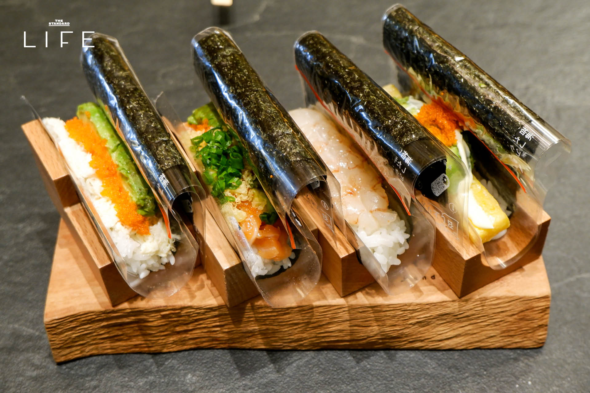 KANORI Hand roll bar สาขาใหม่ กับเมนูโรลสำเร็จรูปให้ม้วนกินเอง
