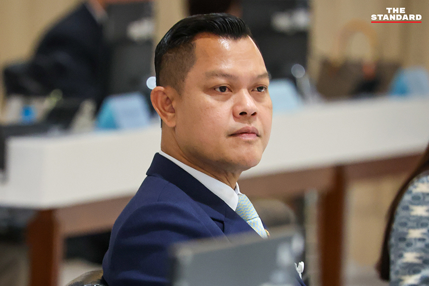 อนุทิน นำประชุม ครม.เศรษฐกิจ นัดแรก มั่นใจ 4 เดือน เศรษฐกิจ ไทย เติบโต - แก้ปัญหาปากท้องได้ นัดประชุมบ่ายวันจันทร์ทุกสัปดาห์ 7