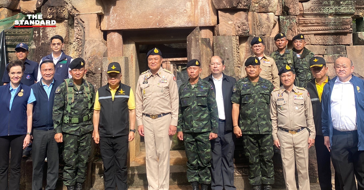 อนุทิน ชาญวีรกูล ลงพื้นที่ปราสาทตาเมือน เยี่ยมทหารชายแดนไทย
