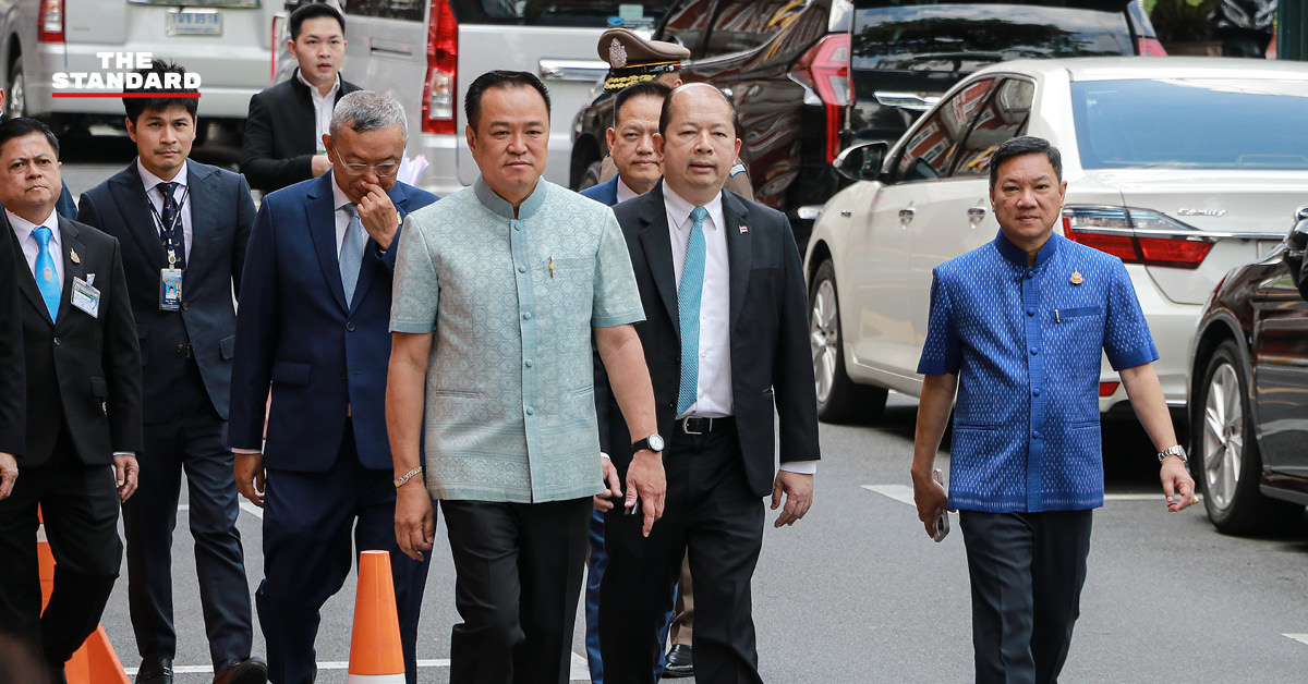 นายกฯ นำประชุม สมช. จับตา ทบ. เสนอแผนผลักดันชาวกัมพูชาหนองจาน–หนองหญ้าแก้ว หลัง ผบ.เหล่าทัพอนุมัติให้ใช้กฎอัยการศึก