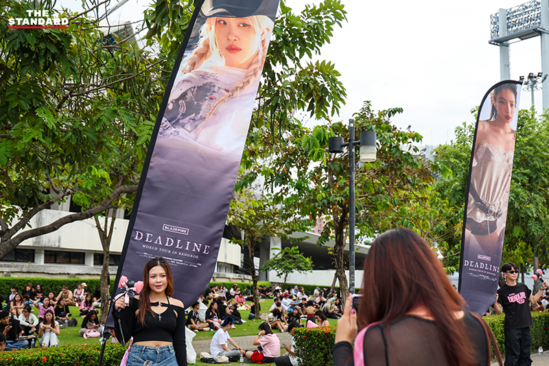 คอนเสิร์ต BLACKPINK ขอความร่วมมือ แต่งกายขาว-ดำ 6