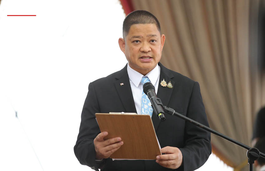 รมว.กลาโหมเผยผลประชุม GBC ไทย-กัมพูชา เห็นชอบถอนอาวุธหนัก-เก็บกู้ทุ่นระเบิด-ปราบไซเบอร์สแกม จัดระเบียบชายแดน 3