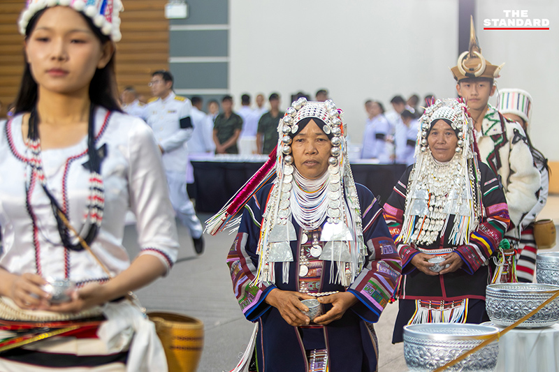 กลุ่มชาติพันธุ์และพสกนิกรเชียงใหม่ ร่วมถวายน้ำสรงพระบรมศพ สมเด็จพระพันปีหลวง 2