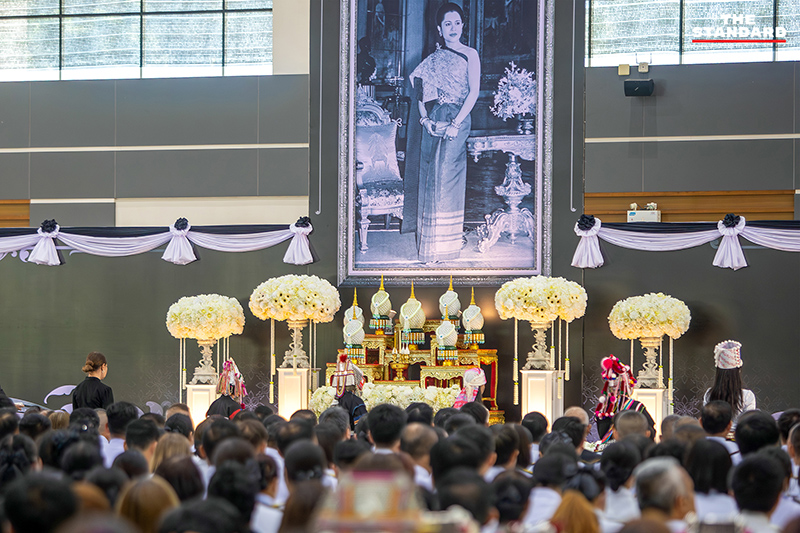 กลุ่มชาติพันธุ์และพสกนิกรเชียงใหม่ ร่วมถวายน้ำสรงพระบรมศพ สมเด็จพระพันปีหลวง 4
