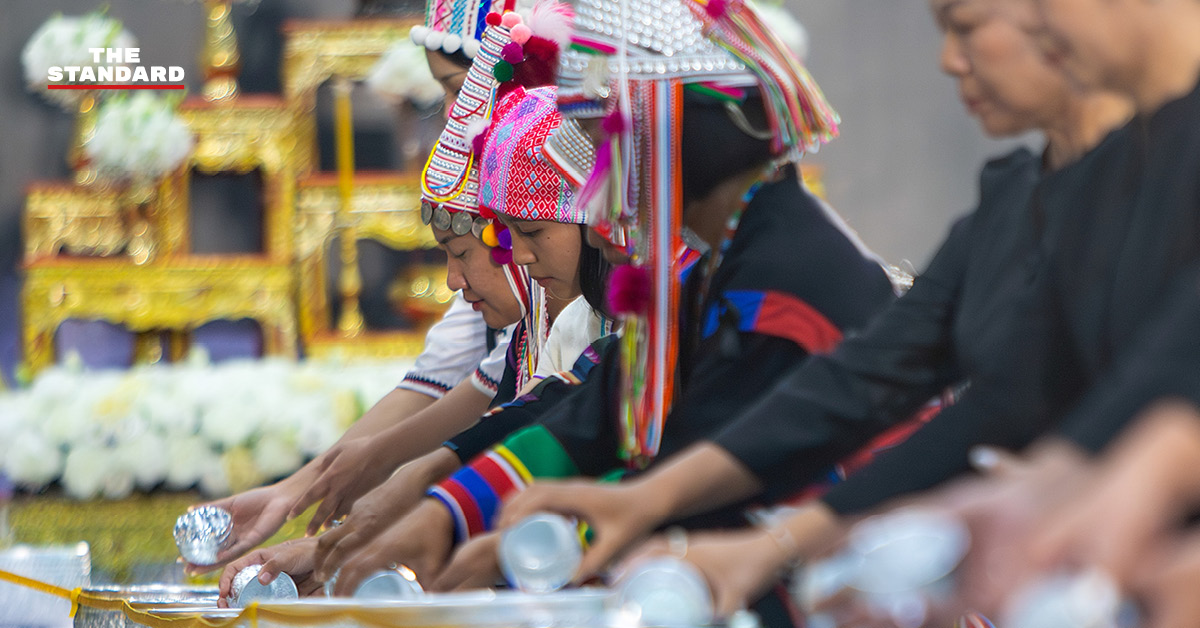 กลุ่มชาติพันธุ์และพสกนิกรเชียงใหม่ ร่วมถวายน้ำสรงพระบรมศพ สมเด็จพระพันปีหลวง