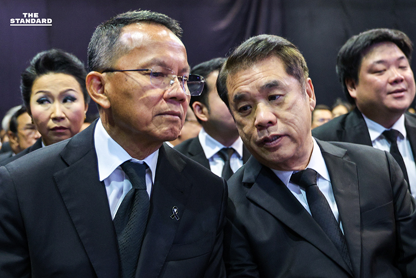 จุลพันธ์ เต็งหนึ่งนำทัพเพื่อไทยคนใหม่ สู้เลือกตั้ง ‘ประเสริฐ’ หวนนั่งเก้าอี้เลขาธิการพรรค ด้าน ‘วราเทพ’ เปิดตัวย้ายซบ รังเก่า 3