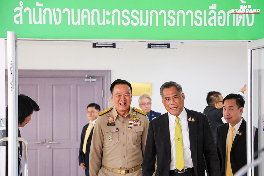 กกต. ชี้ เลือกตั้งพ่วงประชามติคุ้มกว่า ประหยัดงบจากหมื่นล้านเหลือราว 9 พันล้าน ด้านนายกฯ ย้ำเดินหน้าถามปม MOU43-44 3