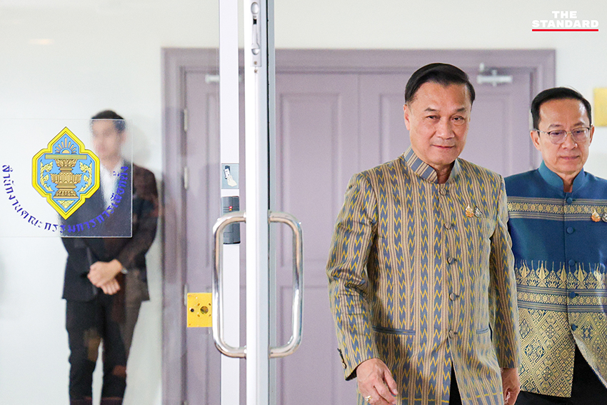 กกต. ชี้ เลือกตั้งพ่วงประชามติคุ้มกว่า ประหยัดงบจากหมื่นล้านเหลือราว 9 พันล้าน ด้านนายกฯ ย้ำเดินหน้าถามปม MOU43-44 8