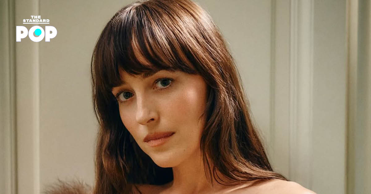 Valentino แต่งตั้งให้ Dakota Johnson เป็นแบรนด์แอมบาสเดอร์คนล่าสุด