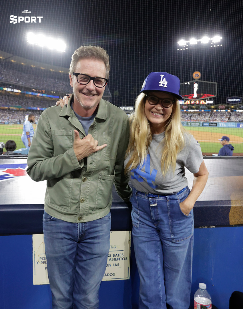 คนดังแห่ชมเวิลด์ซีรีส์ดอดเจอร์ส ปะทะ บลูเจย์ส ที่ แอลเอ 5