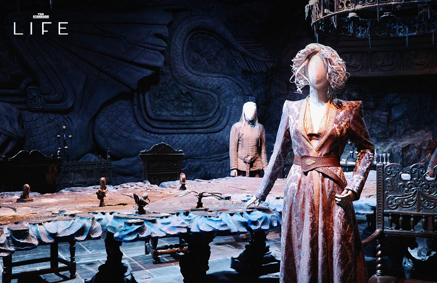 บุก Game of Thrones Studio กับสมาร์ตโฟนที่เหมือนหลุดมาจาก ซีรีส์ 10