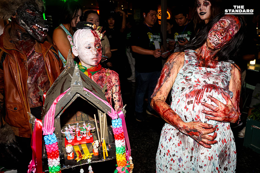 ไทย-เทศ ร่วมแต่งผีฮาโลวีน ถนนข้าวสาร แม้ปรับรูปแบบงดรื่นเริง-แสดงความอาลัย 5