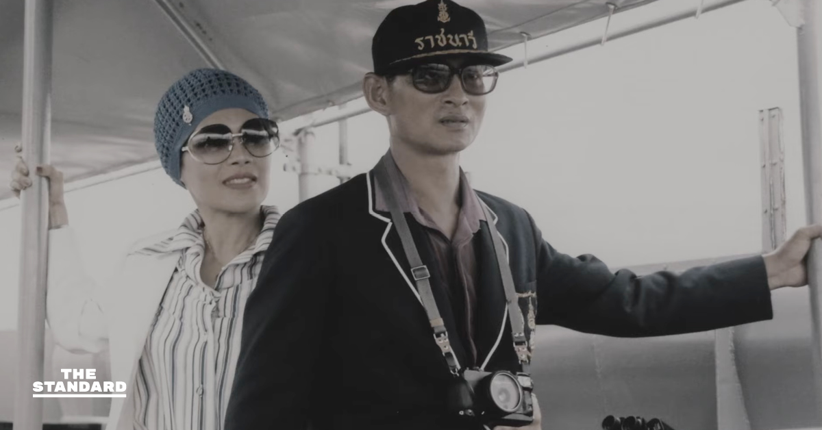 กองทัพเรือ อัญเชิญ พระบรมฉายาลักษณ์ ประกอบ บทเพลง Still on My Mind เพื่อน้อมสำนึกใน พระมหากรุณาธิคุณ และ ถวายอาลัย สมเด็จพระพันปีหลวง