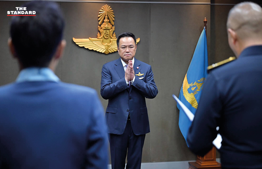 นายกฯ รับมอบเครื่องหมายความสามารถในการบินชั้นกิตติมศักดิ์ กองทัพอากาศ เชิดชูเป็นผู้ดำรงตำแหน่งสำคัญในราชการ-ทำคุณประโยชน์ด้านการบิน 4