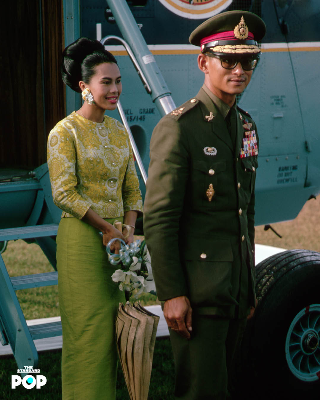 QUEEN OF STYLE รวมภาพสไตล์และฉลองพระองค์ของ พระพันปีหลวง 6