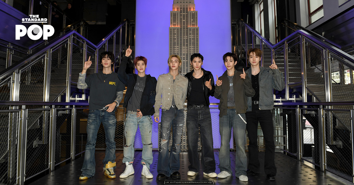 ตึก Empire State ที่ นิวยอร์ก เปิดไฟสีส้มเพื่อฉลองเวิลด์ทัวร์ใน อเมริกาเหนือ ของวง RIIZE