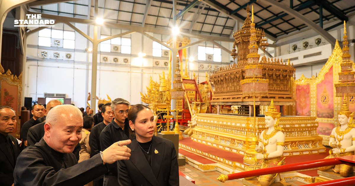 รมว.วัฒนธรรม ตรวจเยี่ยมสิ่งปลูกสร้างประกอบพระเมรุมาศ สั่งปิด โรงราชรถ 29 ต.ค.นี้ เตรียมบูรณะให้แล้วเสร็จภายใน 1 ปี