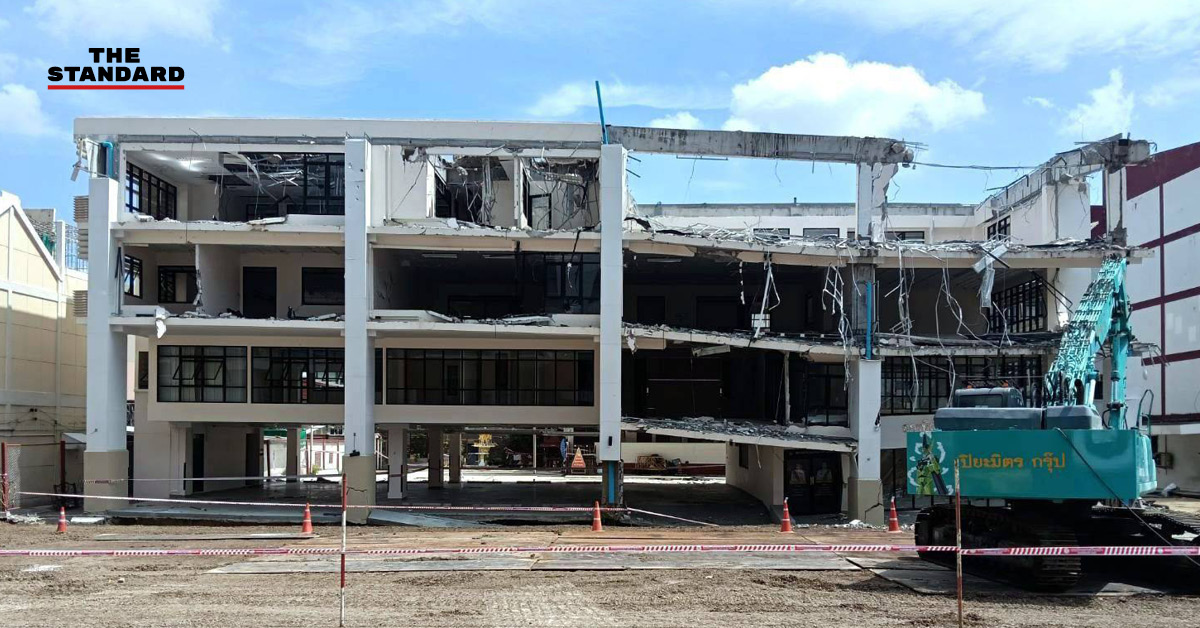 COVER - Samsen Road Collapse Repair Demolition
