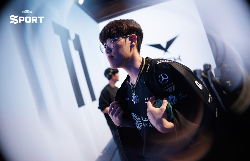 T1 ปิดซีรีส์ AL สุดมัน 3-2 คว้าตั๋วใบสุดท้าย สู่รอบรองฯ Worlds 2025 6