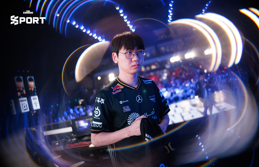 T1 ปิดซีรีส์ AL สุดมัน 3-2 คว้าตั๋วใบสุดท้าย สู่รอบรองฯ Worlds 2025 7