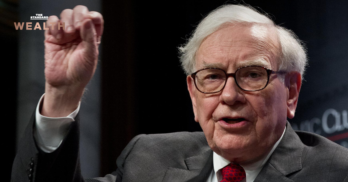 warren-buffett-oxychem-acquisition-10-billion-cash-reserve
