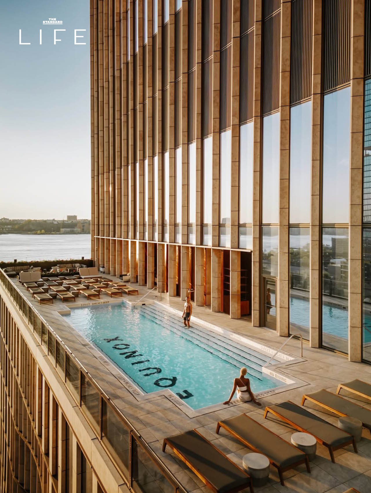 Equinox ฟิตเนสไฮเอนด์