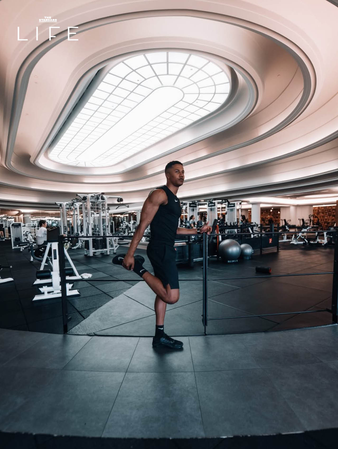 Equinox ฟิตเนสไฮเอนด์