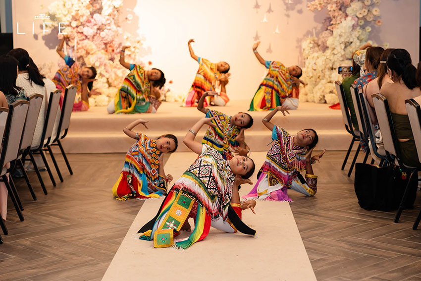 Curve BKK และ SHISEIDO คู่กัน