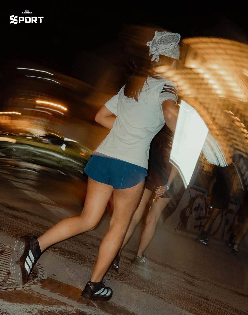 adidas x Sabai Run Club พาวิ่ง Night Run กับ Adizero Evo SL Reflective ในย่านเมืองเก่า 9
