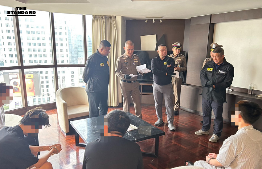 บุกรังแก๊งสแกมเมอร์ จับ 4 ชาวจีน ย้ายฐานจาก กัมพูชา ซุก กลางกรุงฯ ใช้ เอไอ ตัดคลิปหลอกเพื่อนร่วมชาติ 2